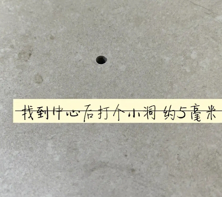 高县瓷砖空鼓维修公司专业解答在瓷砖铺贴过程中，如果砂料搅拌不均匀，将会带来以下问题